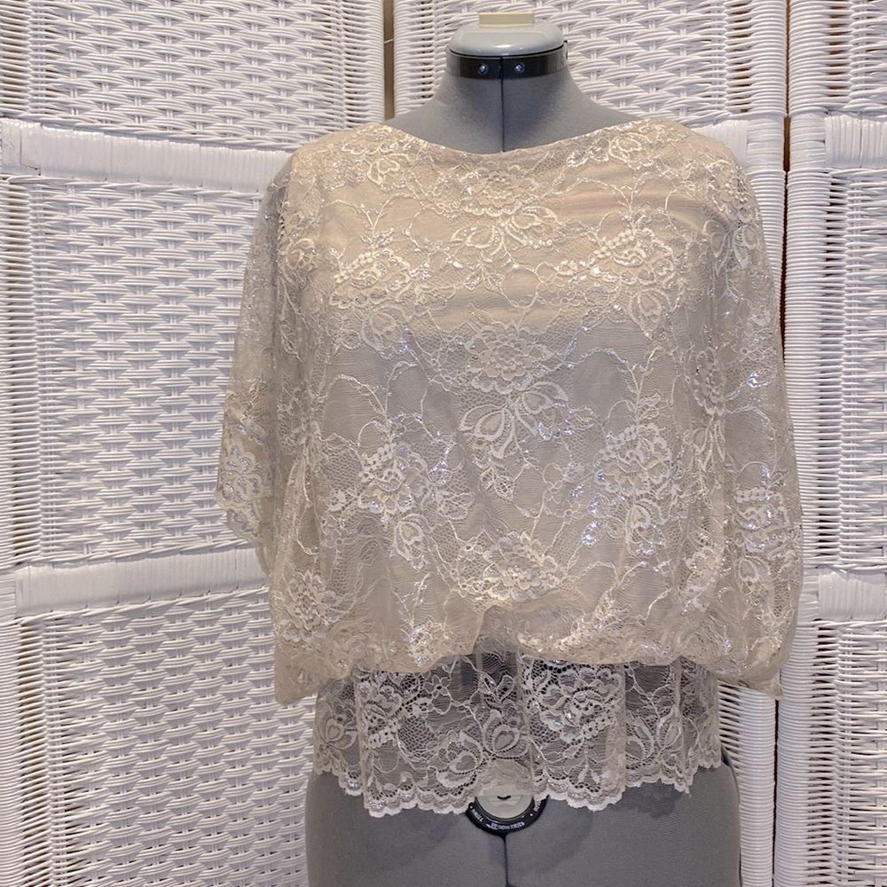ECI Champagne and Sliver Lace Blouson top Size Med